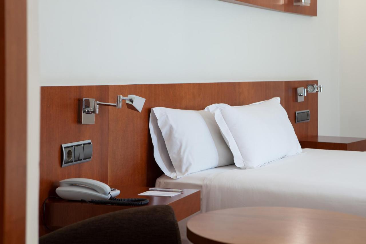 Senator Huelva Hotel ภายนอก รูปภาพ