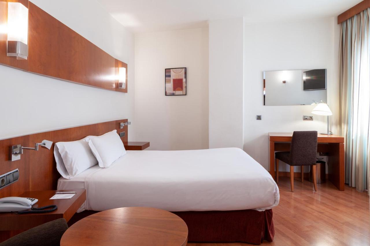 Senator Huelva Hotel ภายนอก รูปภาพ
