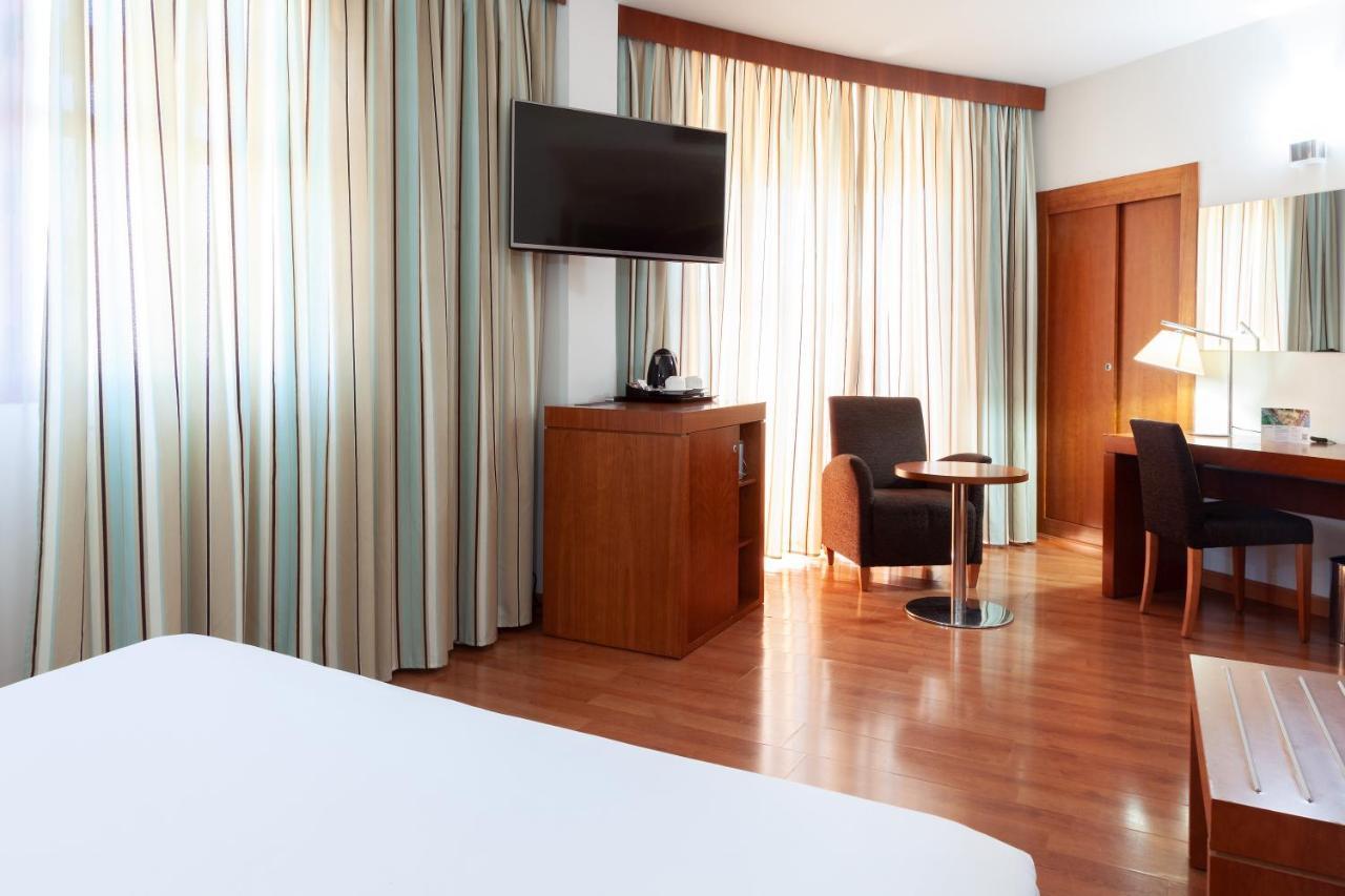 Senator Huelva Hotel ภายนอก รูปภาพ